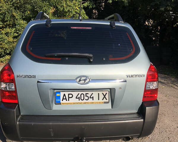 Зелений Хендай Туксон, об'ємом двигуна 1.98 л та пробігом 105 тис. км за 9200 $, фото 7 на Automoto.ua