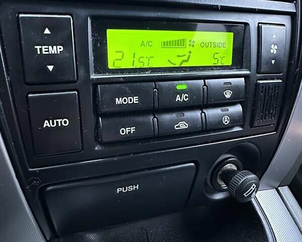 Зеленый Хендай Туксон, объемом двигателя 2 л и пробегом 190 тыс. км за 8450 $, фото 34 на Automoto.ua