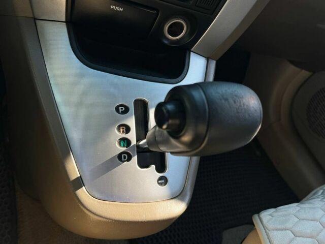 Зелений Хендай Туксон, об'ємом двигуна 2.7 л та пробігом 250 тис. км за 7900 $, фото 10 на Automoto.ua