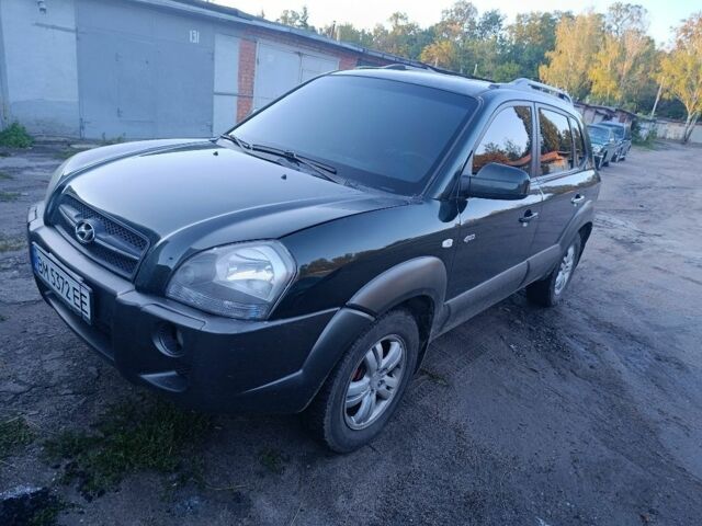 Зеленый Хендай Туксон, объемом двигателя 2 л и пробегом 189 тыс. км за 8500 $, фото 2 на Automoto.ua