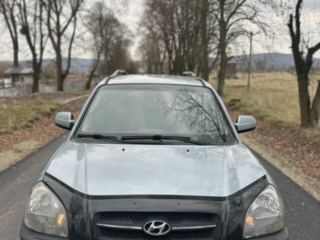 Зеленый Хендай Туксон, объемом двигателя 2 л и пробегом 190 тыс. км за 6150 $, фото 21 на Automoto.ua