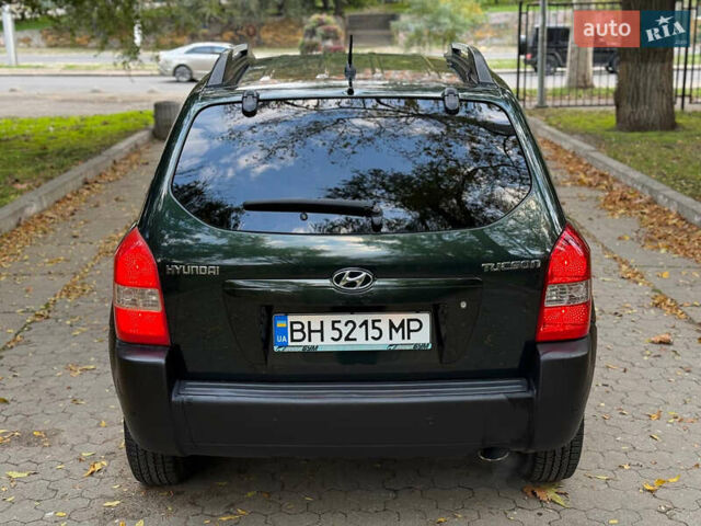 Хендай Туксон 2007 в Одессе на Automoto.ua Зеленый Хендай Туксон, объемом двигателя 1.98 л и пробегом 180 тыс. км за 6700 $, фото 11 на Automoto.ua
