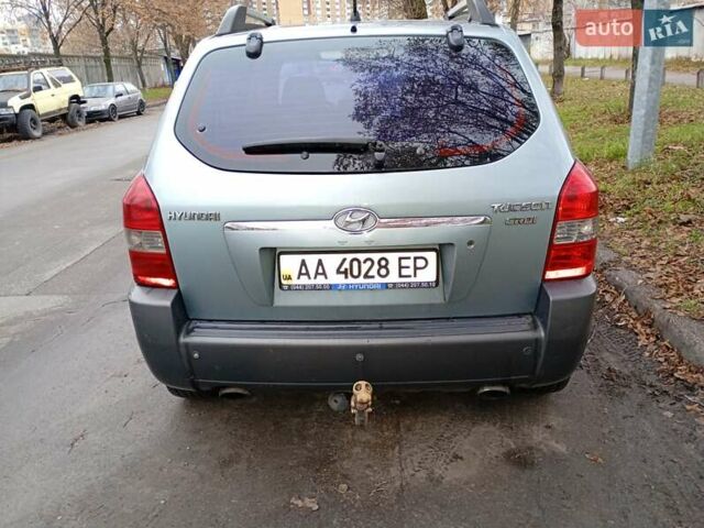 Зелений Хендай Туксон, об'ємом двигуна 1.99 л та пробігом 218 тис. км за 6500 $, фото 4 на Automoto.ua