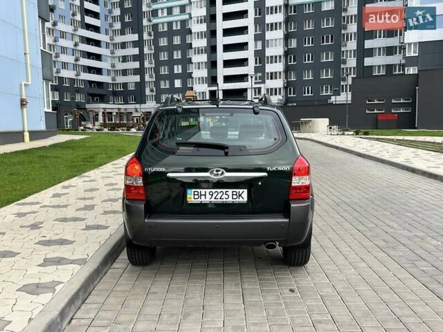 Зеленый Хендай Туксон, объемом двигателя 2 л и пробегом 82 тыс. км за 9950 $, фото 27 на Automoto.ua