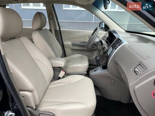 Зеленый Хендай Туксон, объемом двигателя 2 л и пробегом 82 тыс. км за 9950 $, фото 43 на Automoto.ua