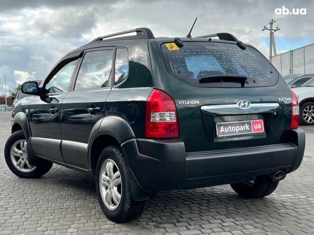 Зеленый Хендай Туксон, объемом двигателя 2 л и пробегом 223 тыс. км за 8540 $, фото 8 на Automoto.ua