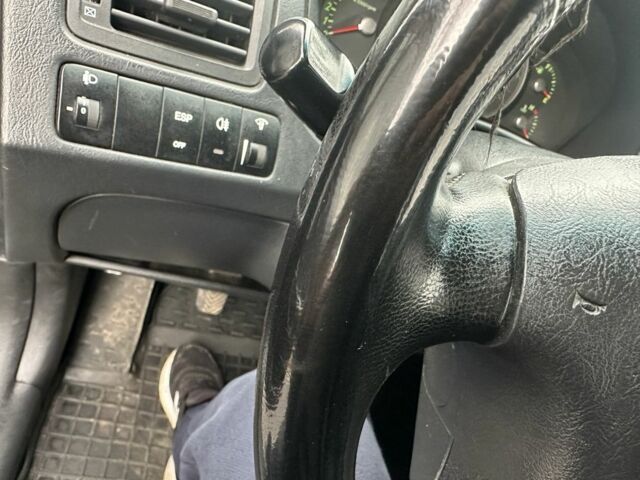 Зеленый Хендай Туксон, объемом двигателя 2 л и пробегом 190 тыс. км за 6150 $, фото 8 на Automoto.ua