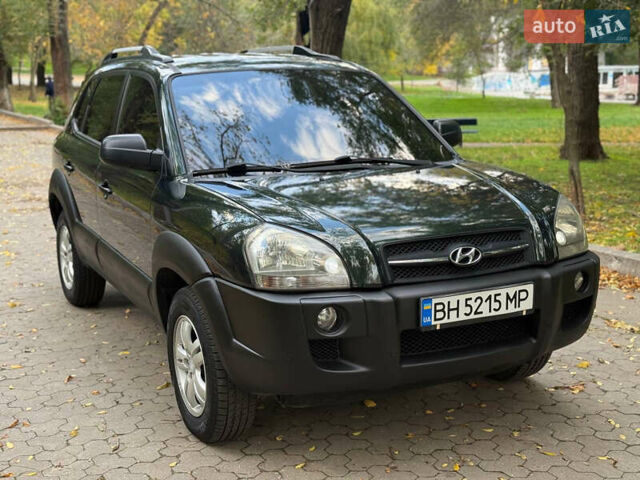 Хендай Туксон 2007 в Одессе на Automoto.ua Зеленый Хендай Туксон, объемом двигателя 1.98 л и пробегом 180 тыс. км за 6700 $, фото 4 на Automoto.ua