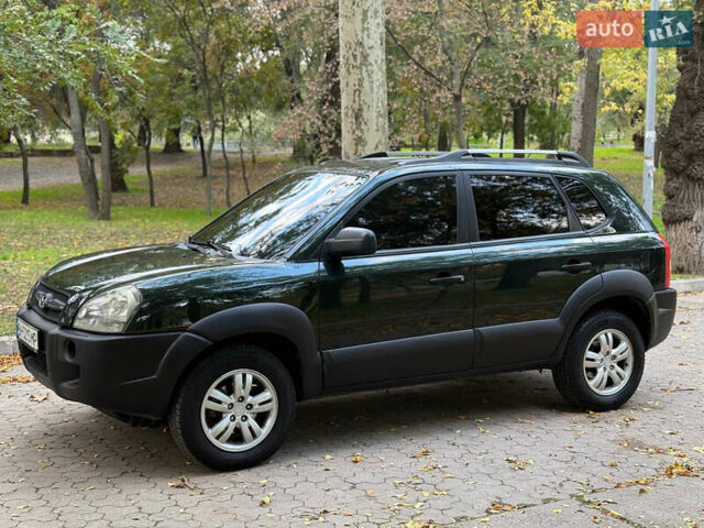 Хендай Туксон 2007 в Одессе на Automoto.ua Зеленый Хендай Туксон, объемом двигателя 1.98 л и пробегом 180 тыс. км за 6700 $, фото 16 на Automoto.ua