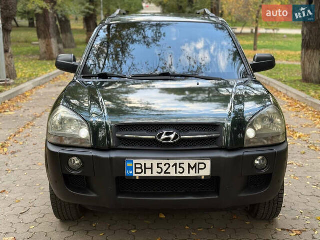 Хендай Туксон 2007 в Одессе на Automoto.ua Зеленый Хендай Туксон, объемом двигателя 1.98 л и пробегом 180 тыс. км за 6700 $, фото 2 на Automoto.ua