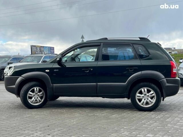 Зеленый Хендай Туксон, объемом двигателя 2 л и пробегом 223 тыс. км за 8540 $, фото 10 на Automoto.ua