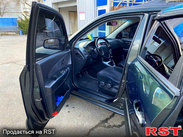 Зелений Хендай Туксон, об'ємом двигуна 2 л та пробігом 236 тис. км за 7600 $, фото 1 на Automoto.ua