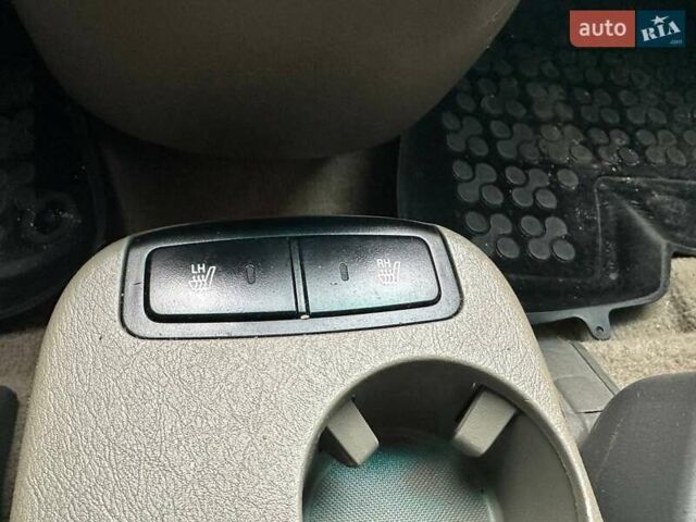 Зеленый Хендай Туксон, объемом двигателя 1.99 л и пробегом 214 тыс. км за 7290 $, фото 24 на Automoto.ua