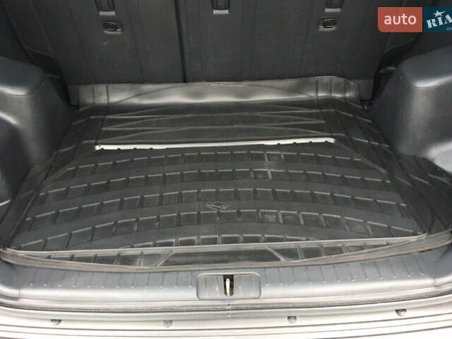Зеленый Хендай Туксон, объемом двигателя 2 л и пробегом 223 тыс. км за 8500 $, фото 10 на Automoto.ua