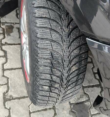 Зелений Хендай Туксон, об'ємом двигуна 1.98 л та пробігом 245 тис. км за 7800 $, фото 12 на Automoto.ua