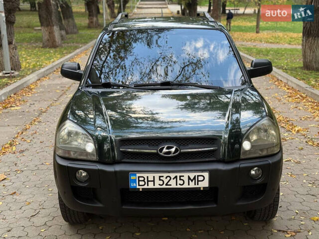Хендай Туксон 2007 в Одессе на Automoto.ua Зеленый Хендай Туксон, объемом двигателя 1.98 л и пробегом 180 тыс. км за 6700 $, фото 3 на Automoto.ua