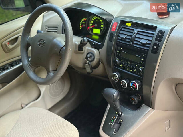 Хендай Туксон 2007 в Одессе на Automoto.ua Зеленый Хендай Туксон, объемом двигателя 1.98 л и пробегом 180 тыс. км за 6700 $, фото 22 на Automoto.ua