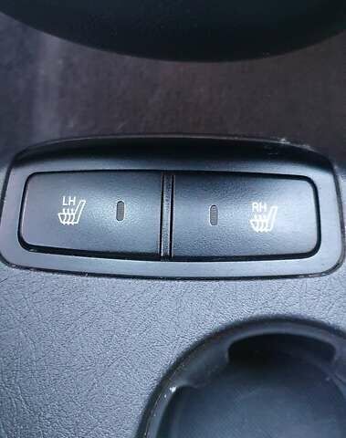 Зеленый Хендай Туксон, объемом двигателя 2 л и пробегом 115 тыс. км за 8500 $, фото 54 на Automoto.ua