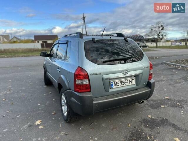 Зеленый Хендай Туксон, объемом двигателя 1.98 л и пробегом 168 тыс. км за 8800 $, фото 23 на Automoto.ua