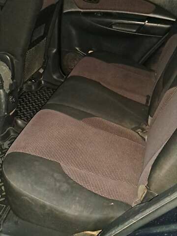 Зелений Хендай Туксон, об'ємом двигуна 1.98 л та пробігом 294 тис. км за 5500 $, фото 18 на Automoto.ua