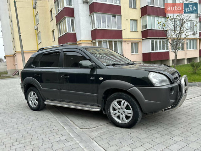 Зеленый Хендай Туксон, объемом двигателя 2 л и пробегом 140 тыс. км за 8100 $, фото 10 на Automoto.ua
