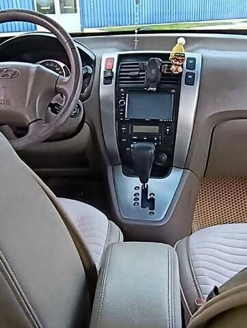 Хендай Туксон 2008 в Одессе на Automoto.ua Зеленый Хендай Туксон, объемом двигателя 2.66 л и пробегом 197 тыс. км за 8800 $, фото 8 на Automoto.ua