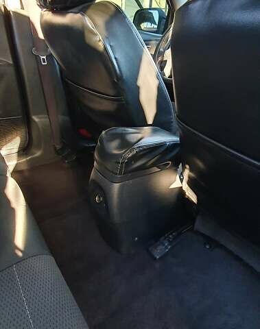 Зеленый Хендай Туксон, объемом двигателя 2 л и пробегом 115 тыс. км за 8500 $, фото 77 на Automoto.ua