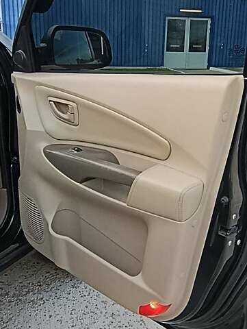 Хендай Туксон 2008 в Одессе на Automoto.ua Зеленый Хендай Туксон, объемом двигателя 2.66 л и пробегом 197 тыс. км за 8800 $, фото 5 на Automoto.ua