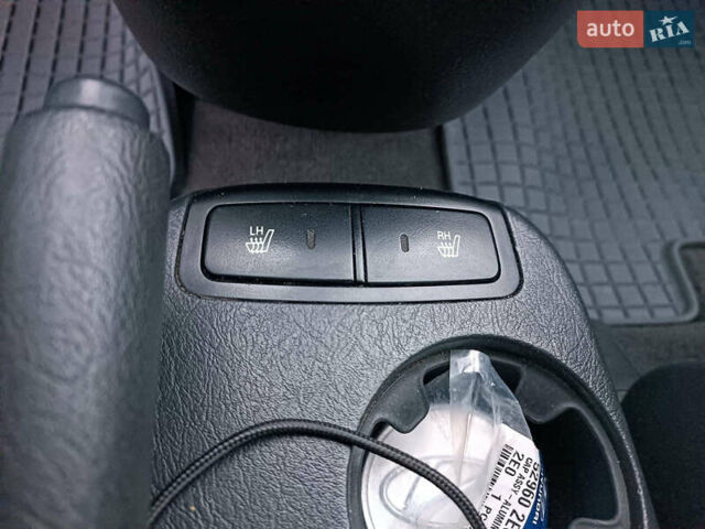 Зеленый Хендай Туксон, объемом двигателя 2 л и пробегом 223 тыс. км за 7290 $, фото 28 на Automoto.ua