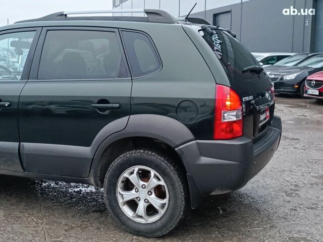 Зеленый Хендай Туксон, объемом двигателя 2 л и пробегом 223 тыс. км за 7290 $, фото 5 на Automoto.ua