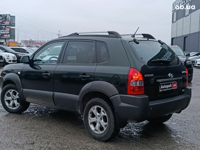 Зеленый Хендай Туксон, объемом двигателя 2 л и пробегом 223 тыс. км за 7290 $, фото 6 на Automoto.ua