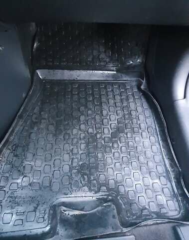 Зеленый Хендай Туксон, объемом двигателя 2 л и пробегом 115 тыс. км за 8500 $, фото 49 на Automoto.ua