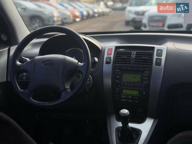 Зеленый Хендай Туксон, объемом двигателя 2 л и пробегом 132 тыс. км за 7490 $, фото 27 на Automoto.ua