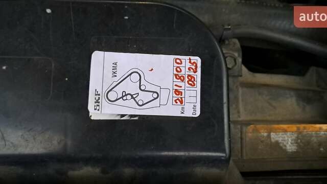 Зелений Хендай Туксон, об'ємом двигуна 1.98 л та пробігом 294 тис. км за 5500 $, фото 11 на Automoto.ua