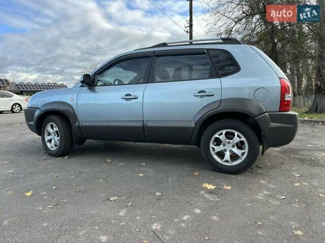 Зеленый Хендай Туксон, объемом двигателя 1.98 л и пробегом 168 тыс. км за 8800 $, фото 27 на Automoto.ua
