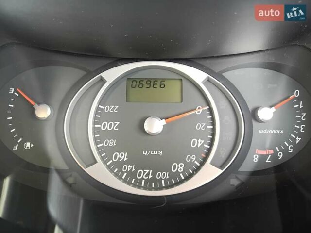 Зелений Хендай Туксон, об'ємом двигуна 2 л та пробігом 94 тис. км за 9000 $, фото 3 на Automoto.ua