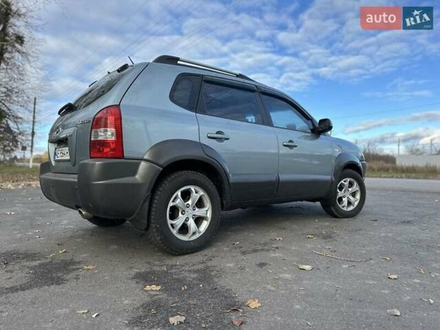Зеленый Хендай Туксон, объемом двигателя 1.98 л и пробегом 168 тыс. км за 8800 $, фото 21 на Automoto.ua