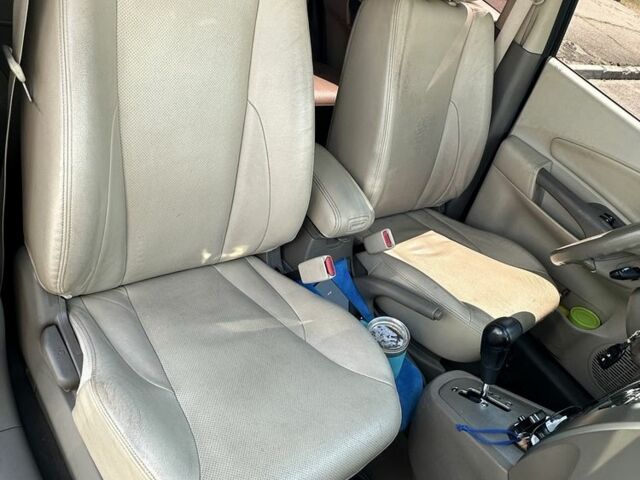 Зелений Хендай Туксон, об'ємом двигуна 2.7 л та пробігом 187 тис. км за 8500 $, фото 7 на Automoto.ua