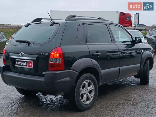 Зеленый Хендай Туксон, объемом двигателя 2 л и пробегом 223 тыс. км за 7290 $, фото 11 на Automoto.ua