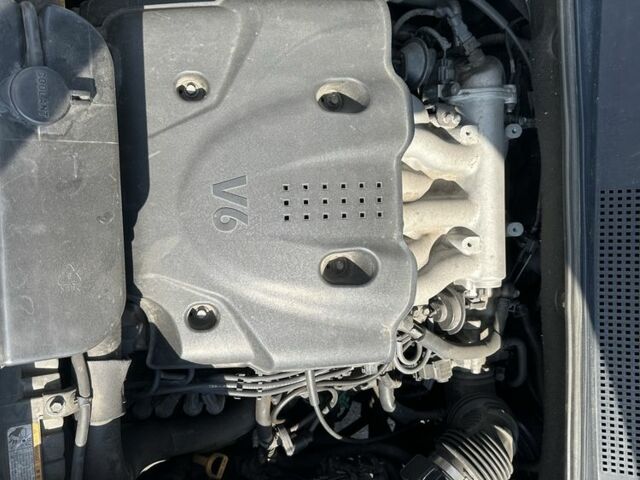 Зелений Хендай Туксон, об'ємом двигуна 2.7 л та пробігом 187 тис. км за 8500 $, фото 4 на Automoto.ua