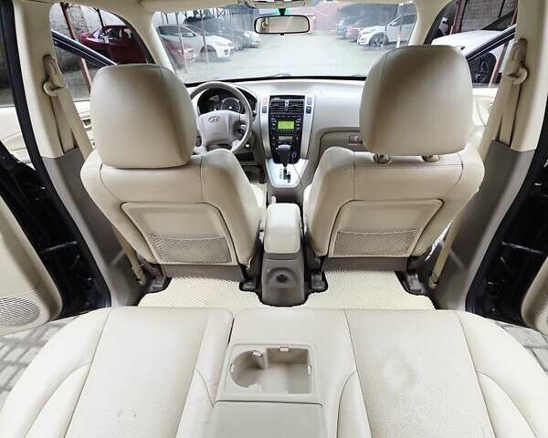 Зеленый Хендай Туксон, объемом двигателя 1.98 л и пробегом 178 тыс. км за 8900 $, фото 35 на Automoto.ua