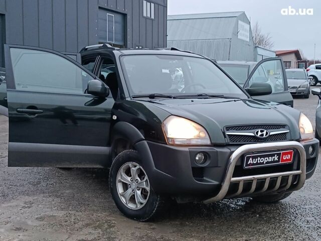Зеленый Хендай Туксон, объемом двигателя 2 л и пробегом 223 тыс. км за 7290 $, фото 37 на Automoto.ua