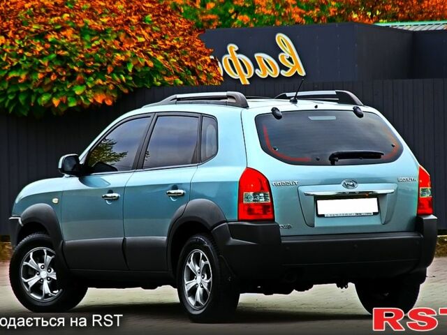 Хендай Туксон 2009 в Днепре (Днепропетровске) на Automoto.ua Зеленый Хендай Туксон, объемом двигателя 2 л и пробегом 121 тыс. км за 9300 $, фото 5 на Automoto.ua