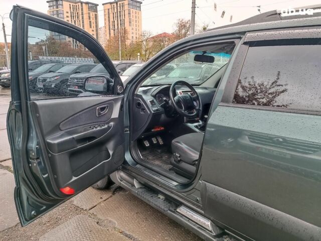 Хендай Туксон 2011 у Харкові на Automoto.ua Зелений Хендай Туксон, об'ємом двигуна 2 л та пробігом 146 тис. км за 10990 $, фото 17 на Automoto.ua