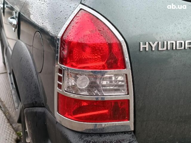 Хендай Туксон 2011 у Харкові на Automoto.ua Зелений Хендай Туксон, об'ємом двигуна 2 л та пробігом 146 тис. км за 10990 $, фото 9 на Automoto.ua