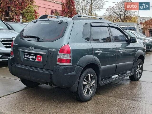 Зеленый Хендай Туксон, объемом двигателя 2 л и пробегом 146 тыс. км за 9890 $, фото 6 на Automoto.ua