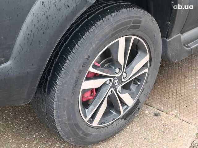 Хендай Туксон 2011 у Харкові на Automoto.ua Зелений Хендай Туксон, об'ємом двигуна 2 л та пробігом 146 тис. км за 10990 $, фото 3 на Automoto.ua