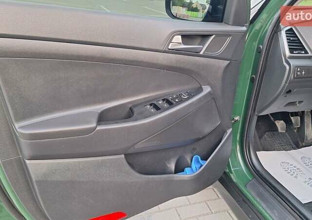 Хендай Туксон 2018 в Коломые на Automoto.ua Зеленый Хендай Туксон, объемом двигателя 2 л и пробегом 211 тыс. км за 16400 $, фото 21 на Automoto.ua