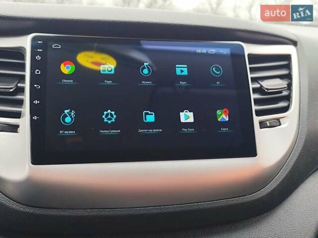 Зеленый Хендай Туксон, объемом двигателя 2 л и пробегом 213 тыс. км за 17900 $, фото 19 на Automoto.ua