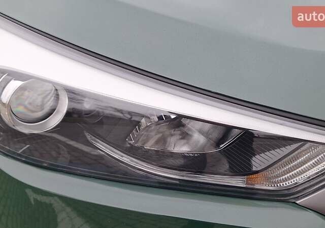 Зелений Хендай Туксон, об'ємом двигуна 2 л та пробігом 218 тис. км за 17300 $, фото 5 на Automoto.ua